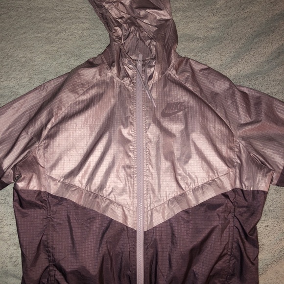 Nike Jackets & Blazers - Mauve Nike Windbreaker